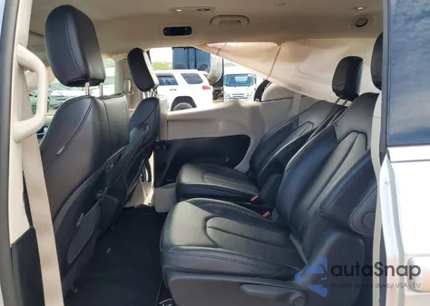 2024 Chrysler Pacifica Hybrid Select from USA, damaged, VIN 2C4RC1S71RR166741